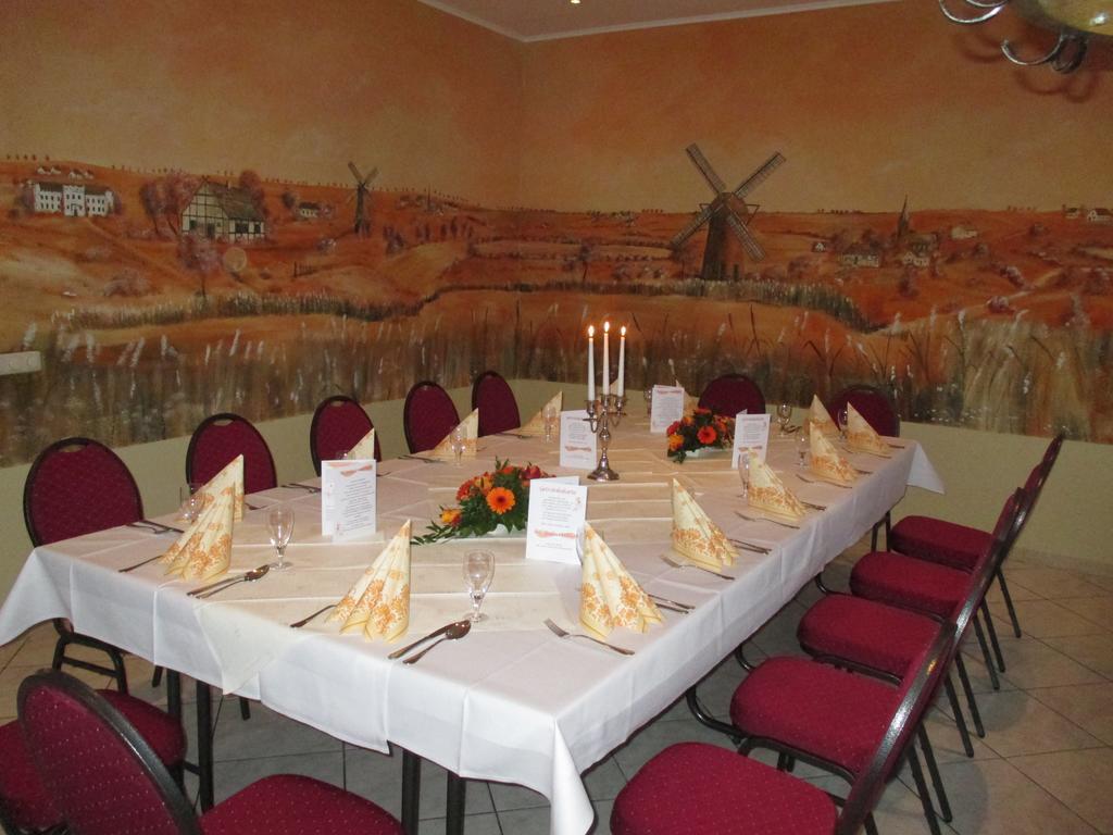 Hotel Reuterhof Reuterstadt Stavenhagen Eksteriør bilde