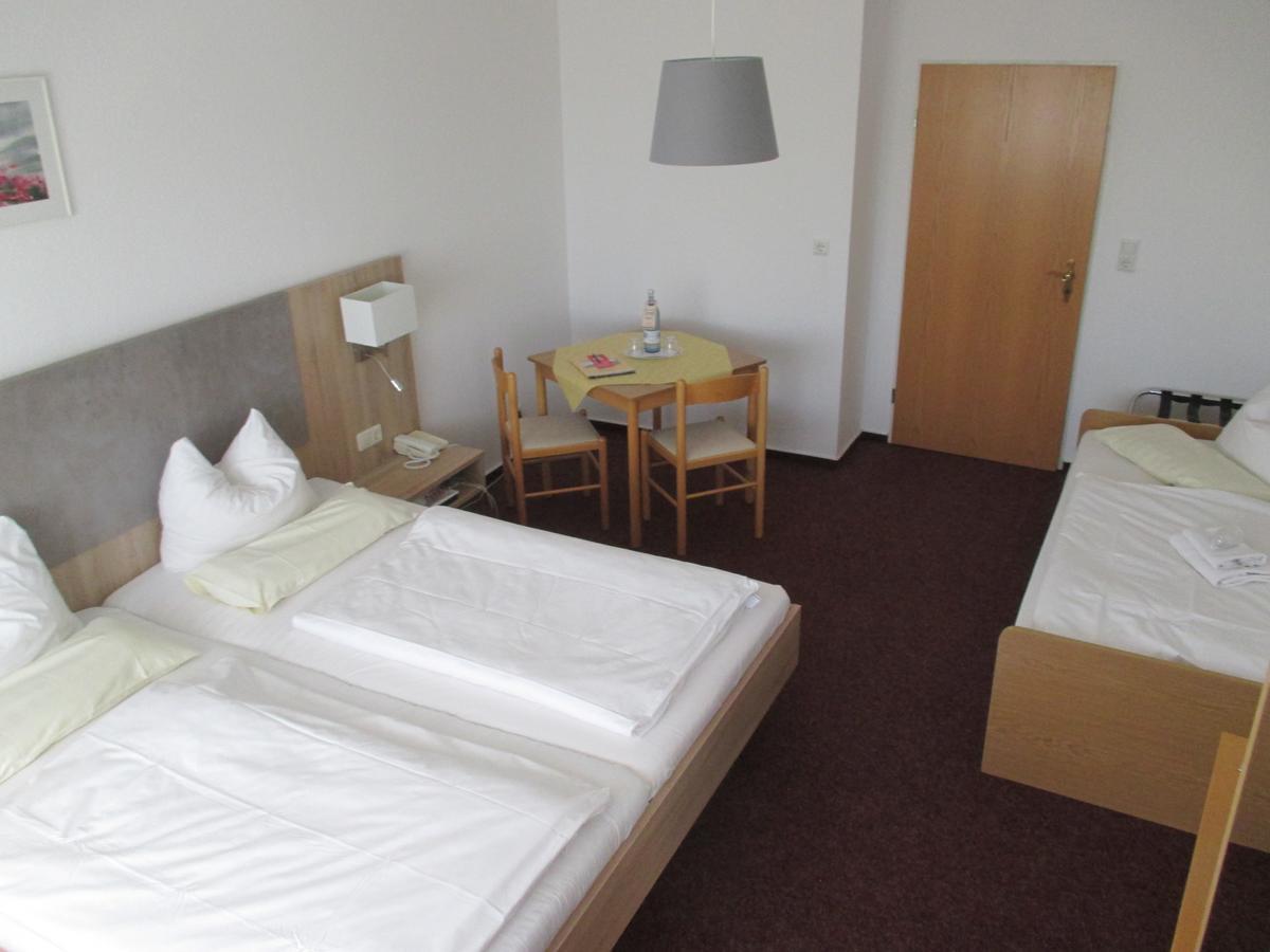 Hotel Reuterhof Reuterstadt Stavenhagen Eksteriør bilde